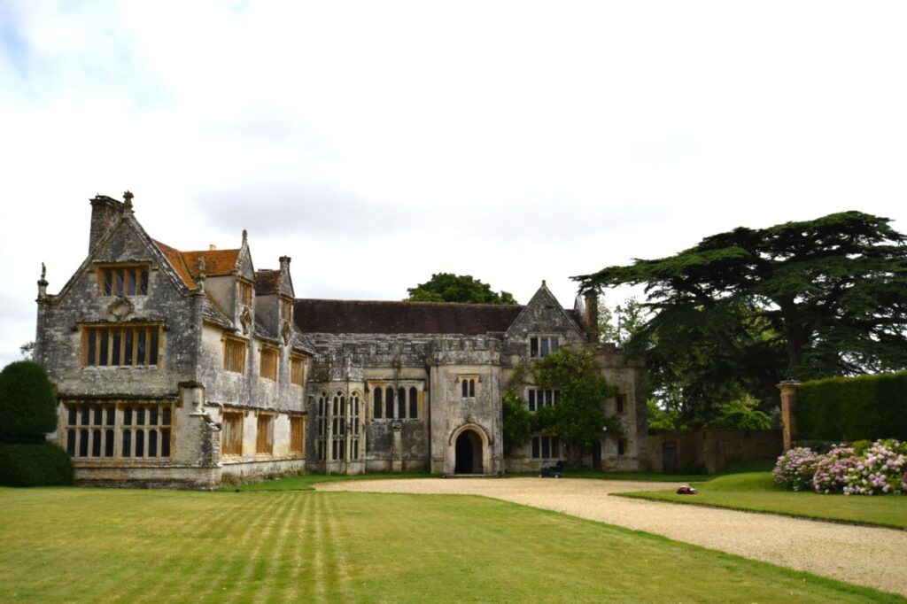 Athelhampton house